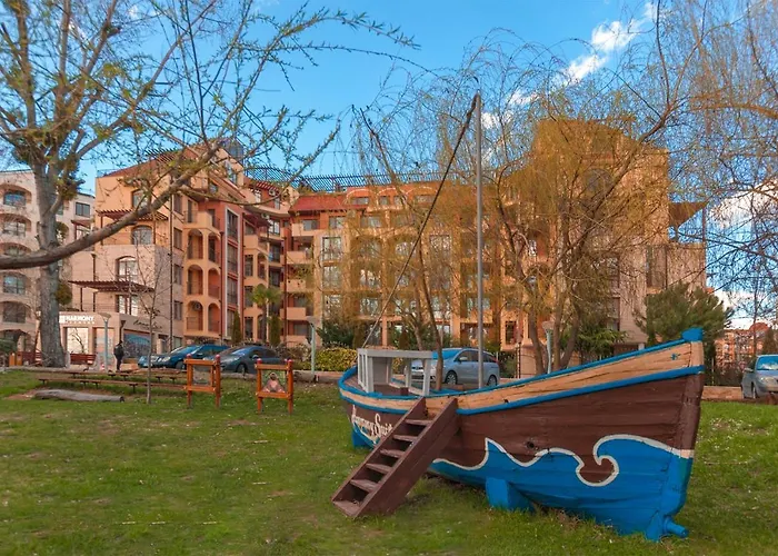 Harmony Jungle - Family Friendly Complex Apartmanhotel Napospart