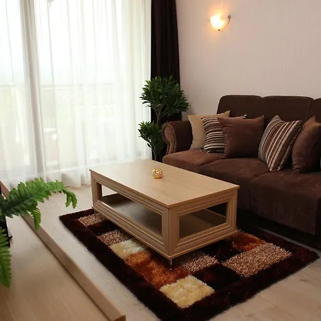 公寓式酒店 Harmony Jungle - Family Friendly Complex 4*